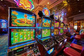 b8my apk ပလက်ဖောင်းပေါ်ရှိ Casino နှင့် Sportsbook ဂိမ်းများ