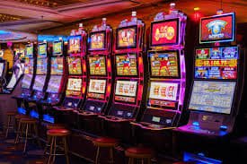 Online Slots ဂိမ်းများ – ပေါ့ပ်ပြောင်ရင့်သောမြောင်ကြီး Slot Machine များ
